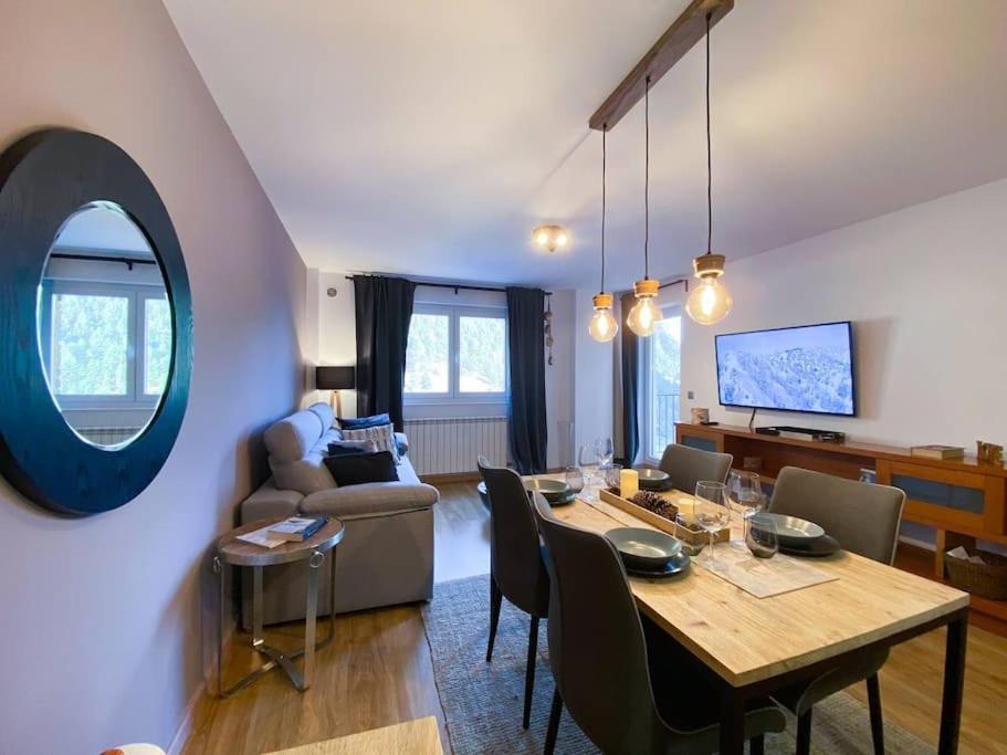 Iconic - A Pie De Pistas En 1 Minuto - Terraza Con Vistas Al Valle - Parking Gratis L By Bonesvacances Appartement *