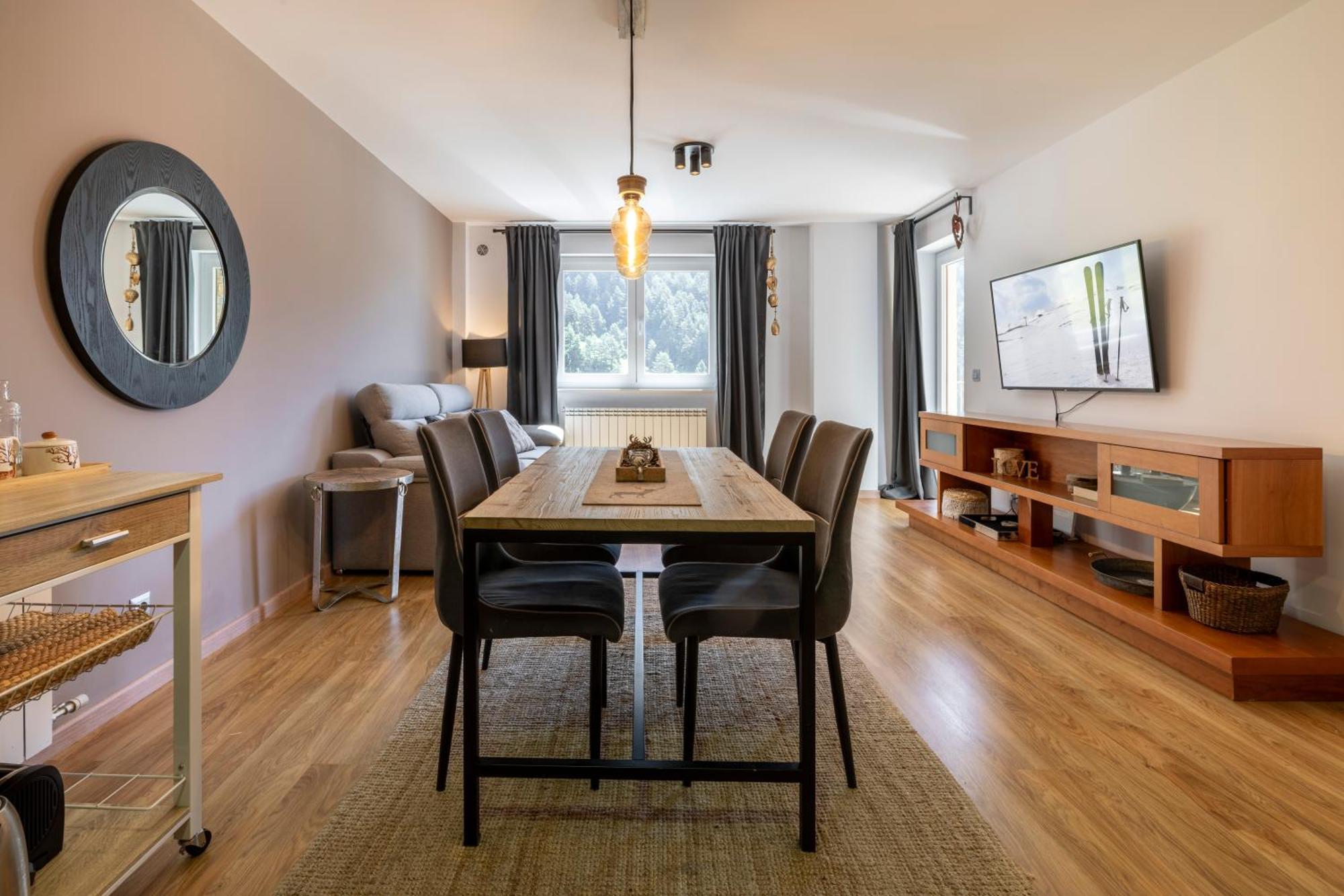 Iconic - A Pie De Pistas En 1 Minuto - Terraza Con Vistas Al Valle - Parking Gratis L By Bonesvacances Appartement *