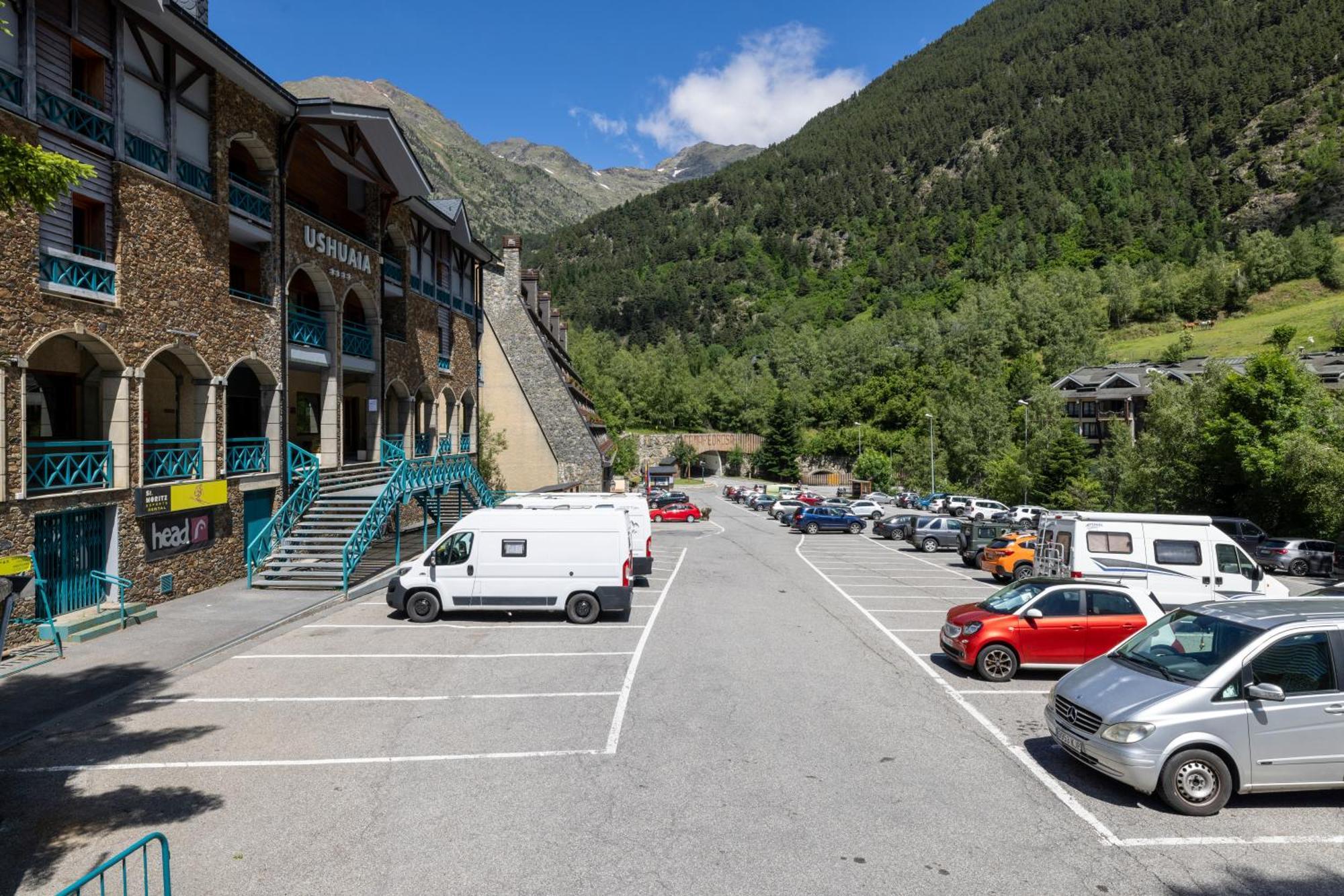 Appartement Iconic - A Pie De Pistas En 1 Minuto - Terraza Con Vistas Al Valle - Parking Gratis L By Bonesvacances *